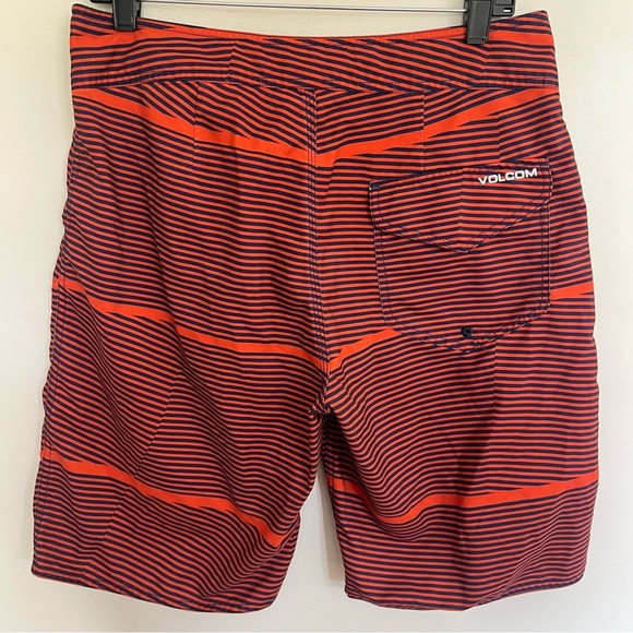 Men’s Volcom Orange & Blue Striped Board Shorts‎ Swim Trunks Size 31 - Picture 16 of 16